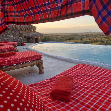 Original Maasai Lodge - Africa Amini Life Engare Nanyuki エクステリア 写真