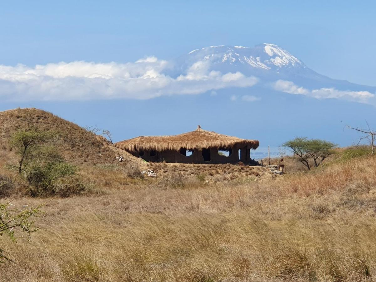 Original Maasai Lodge - Africa Amini Life Engare Nanyuki エクステリア 写真