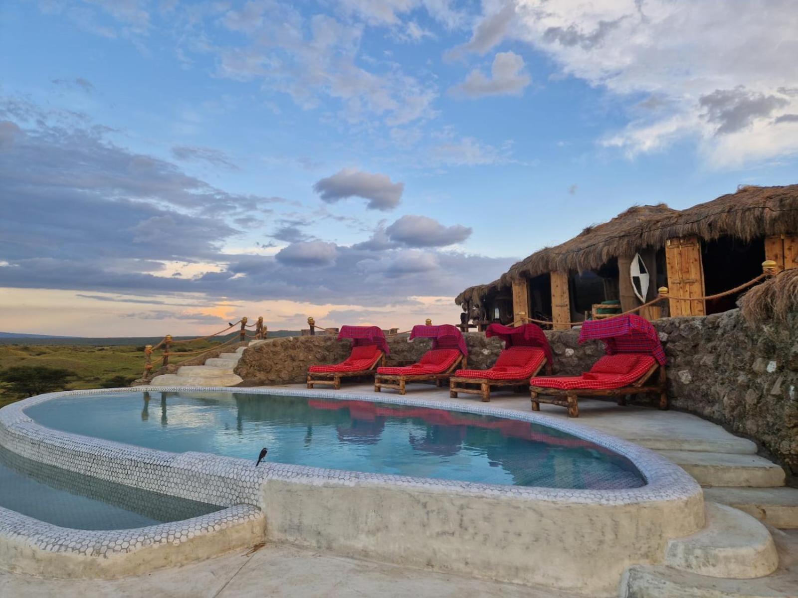 Original Maasai Lodge - Africa Amini Life Engare Nanyuki エクステリア 写真