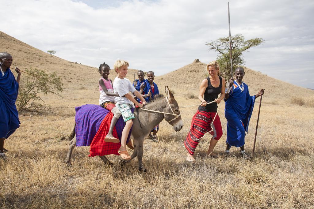 Original Maasai Lodge - Africa Amini Life Engare Nanyuki エクステリア 写真