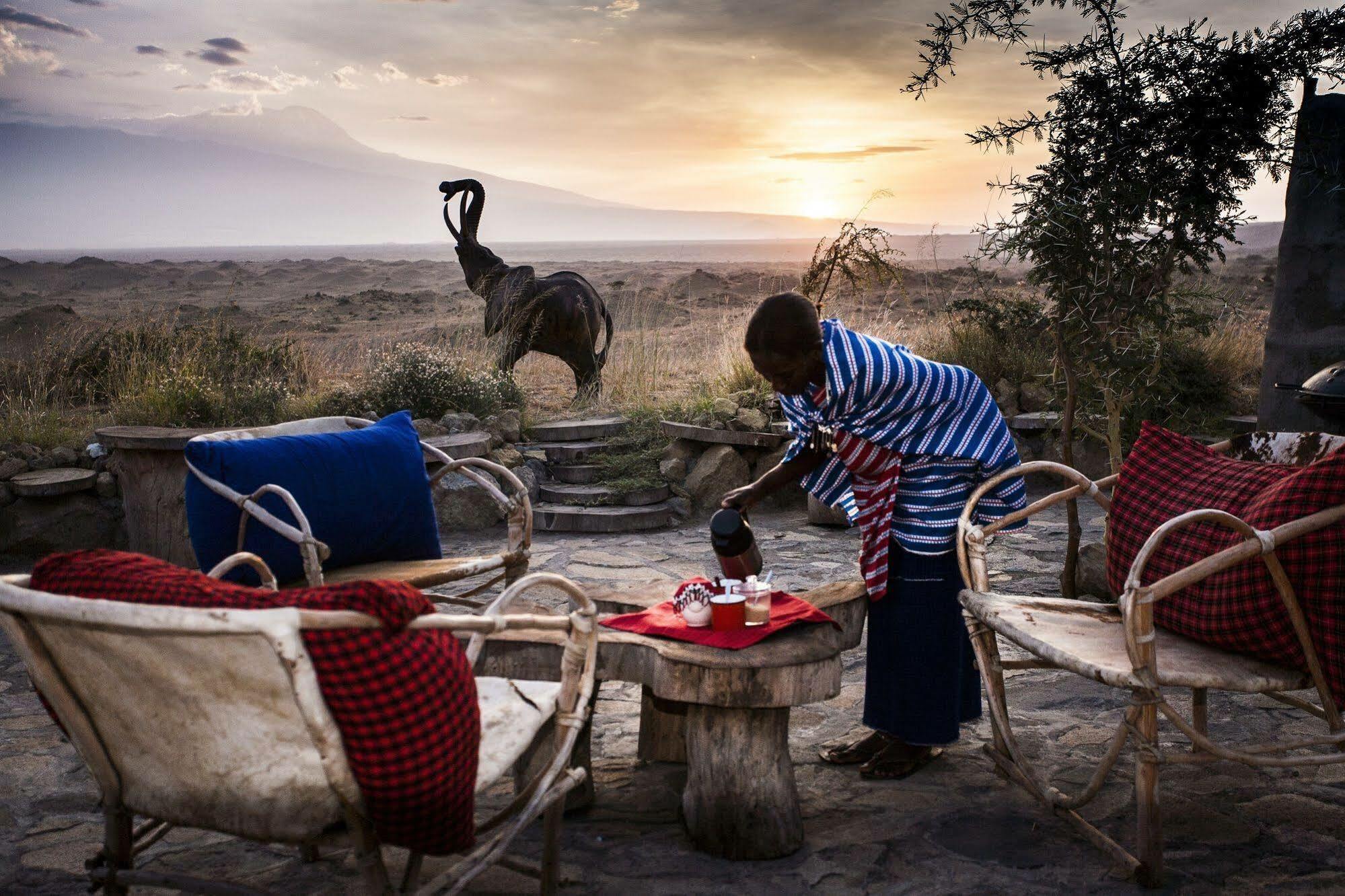 Original Maasai Lodge - Africa Amini Life Engare Nanyuki エクステリア 写真
