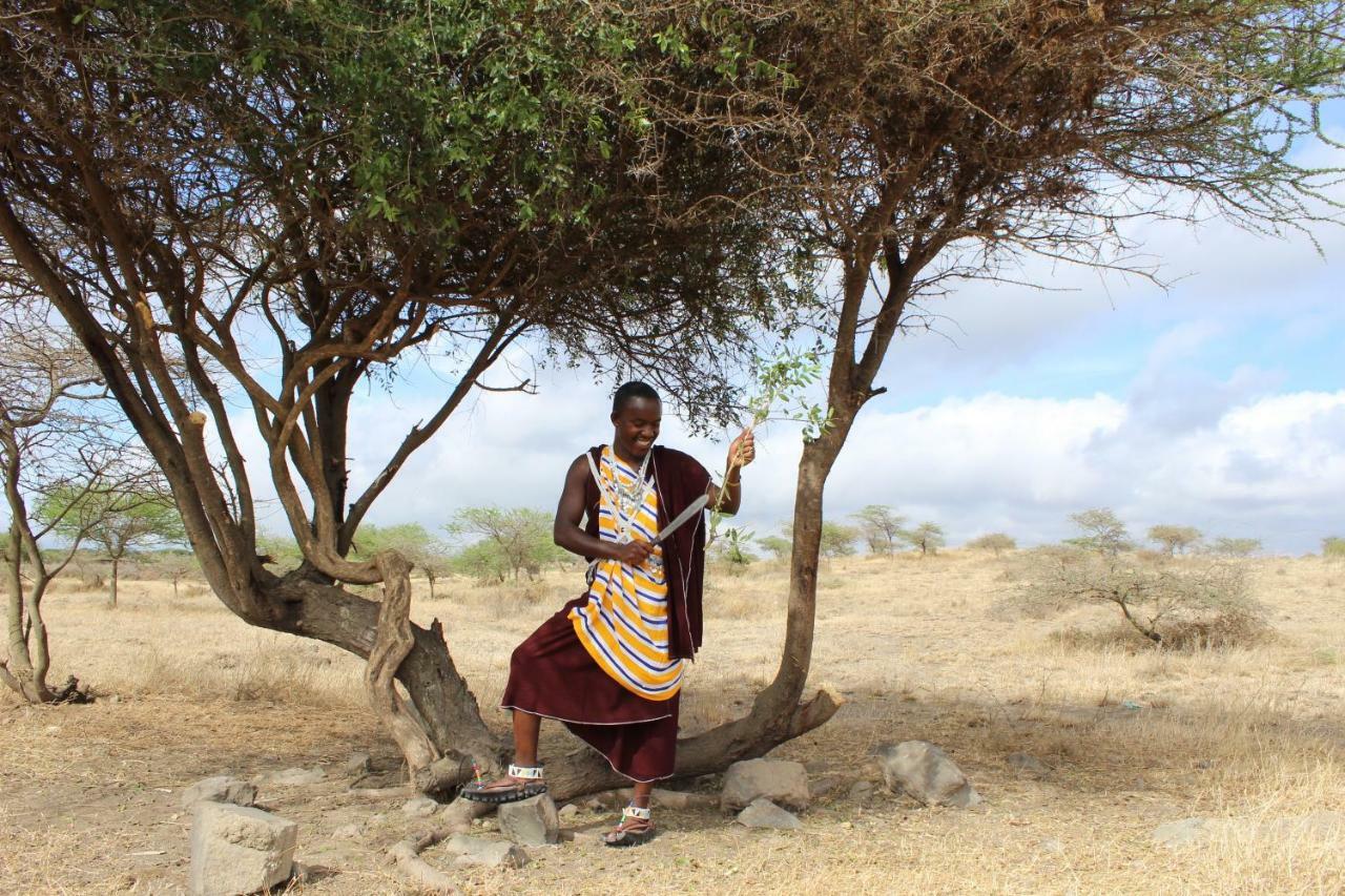 Original Maasai Lodge - Africa Amini Life Engare Nanyuki エクステリア 写真
