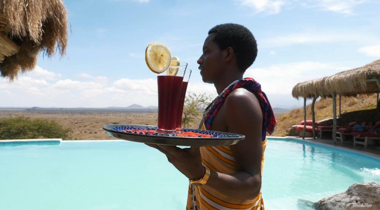 Original Maasai Lodge - Africa Amini Life Engare Nanyuki エクステリア 写真